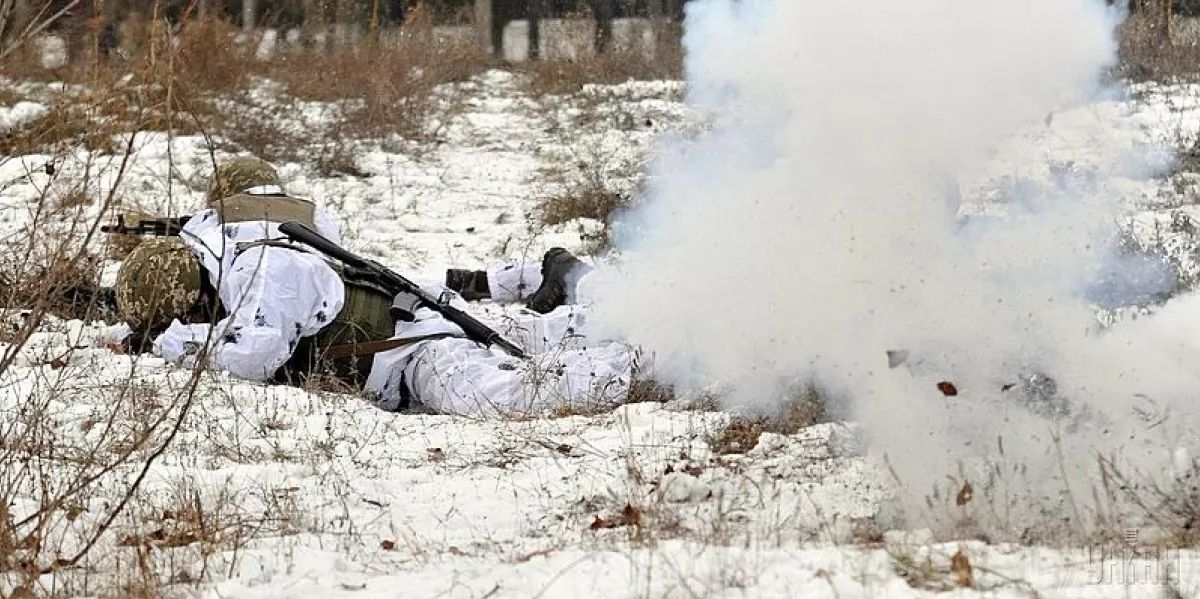 Військовий ЗСУ загинув під Новомихайлівкою внаслідок кулеметного обстрілу