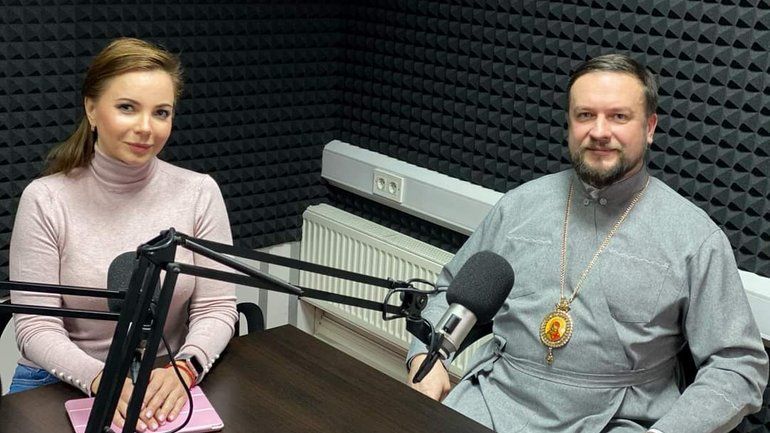 В ПЦУ підтримали Данілова щодо англійської, як другої державної мови в Україні
