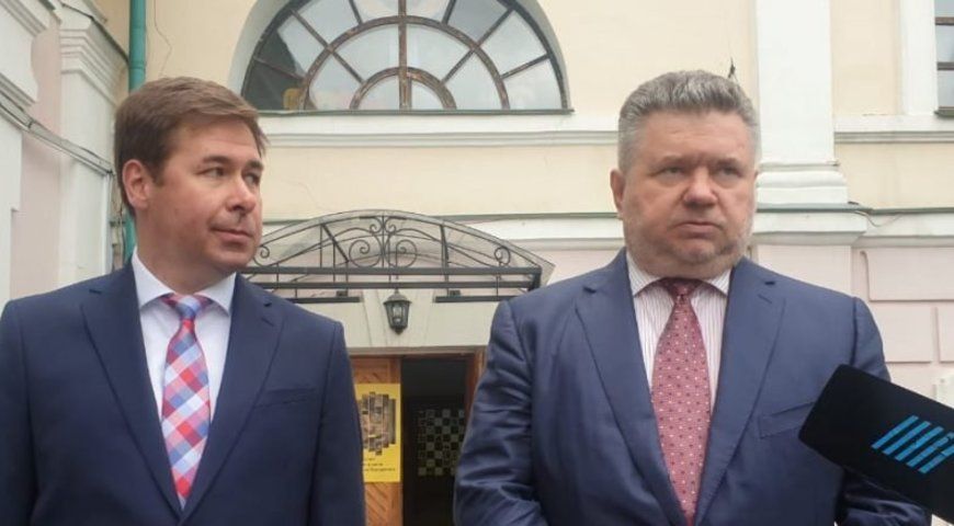 Офіс Зеленського поставив завдання СБУ сфабрикувати справу проти Порошенка – адвокати