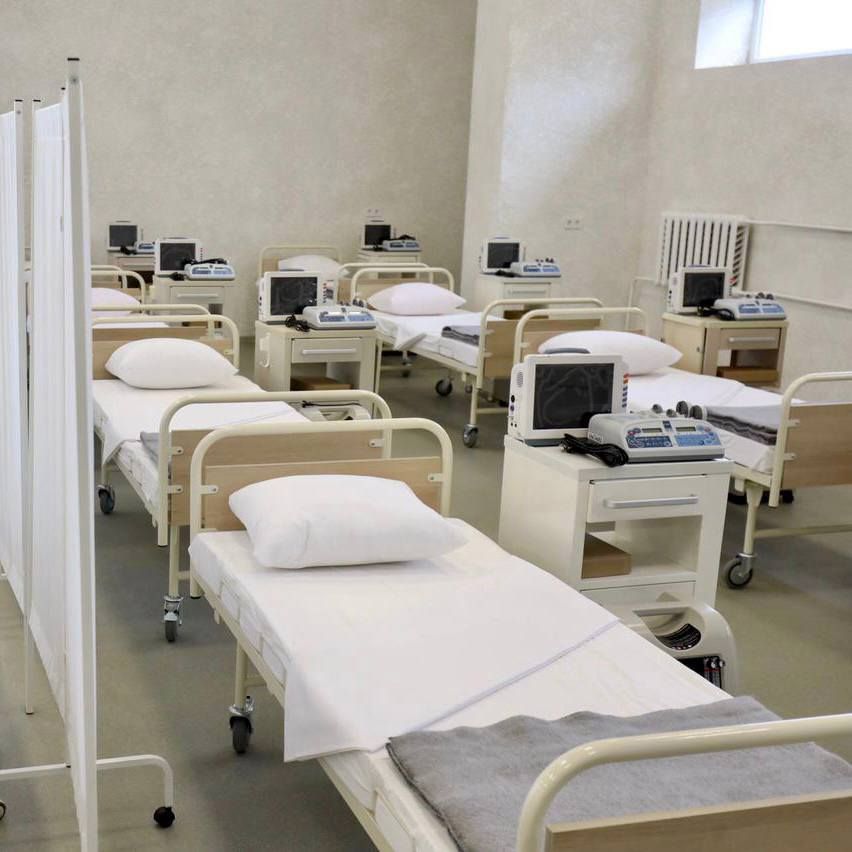 У Львові підготували ліжка для хворих на коронавірус.