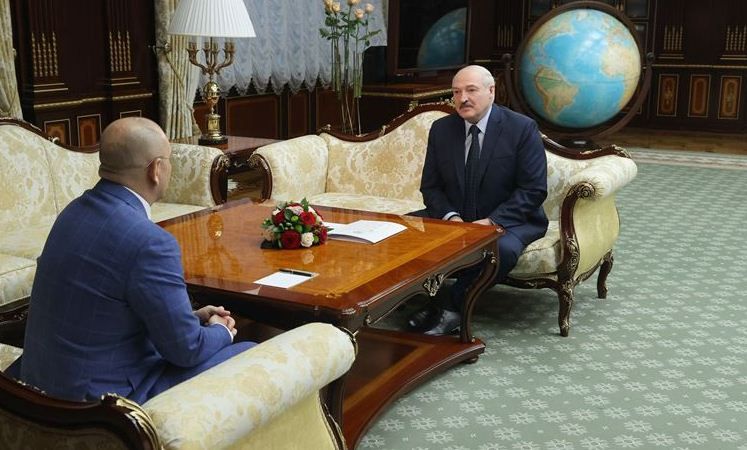 Слуга народу позбулася друга Лукашенка