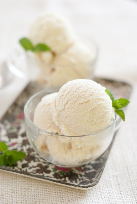 Холодний десерт у спекотний день: рецепти ванільного і шоколадного морозива