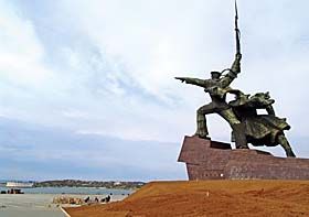 Матрос і солдат на обороні Севастополя
