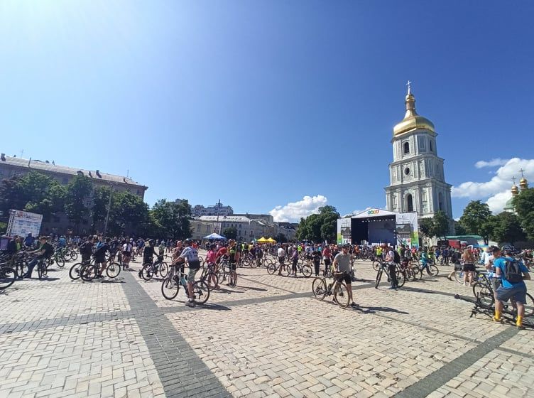 У Києві стартував Всеукраїнський велодень-2021, фото