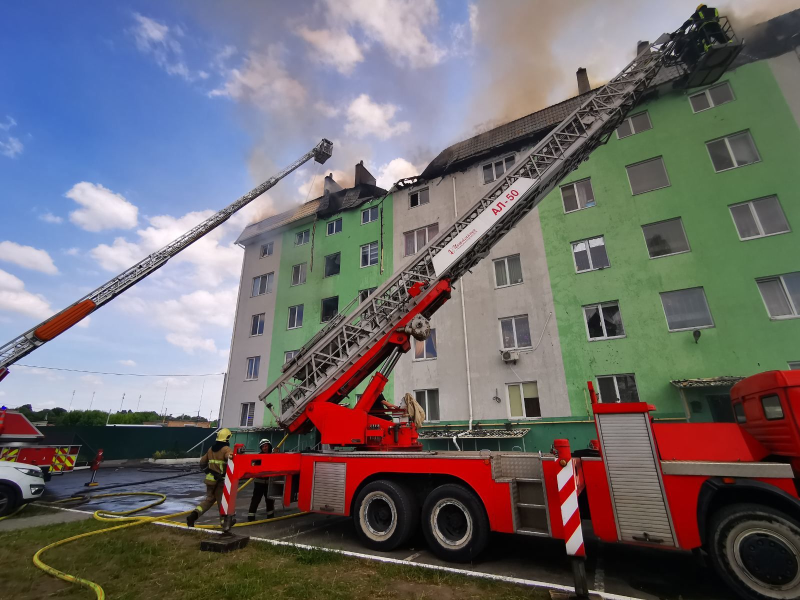 Пожежа у Білогородці: кількість загиблих зросла до двох