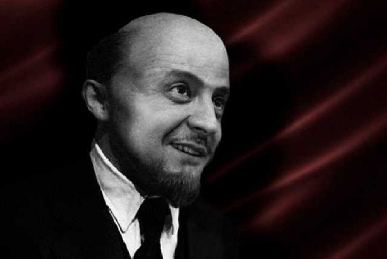 Зе-Ленін: як і навіщо Зеленський через сто років повернув до України більшовицький стиль