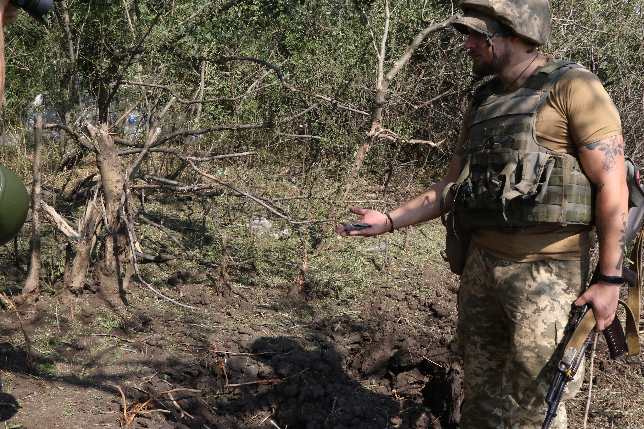 Під Нью-Йорком на Донеччині ворог гатив по хлібному полю