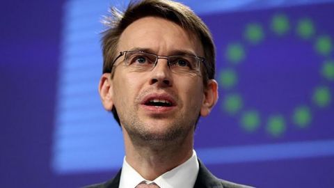 ЄС не збирається накладати санкції проти українських олігархів-корупціонерів
