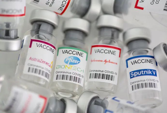 Супутник V: США заборонять в’їзд щепленим російською вакциною