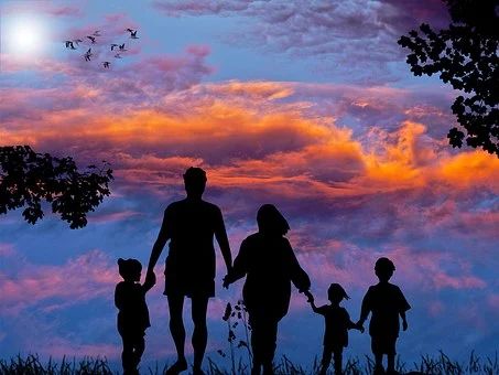 Ключ до серця дитини — повага і довіра: 10 «заповідей для батьків» від Януша Корчака