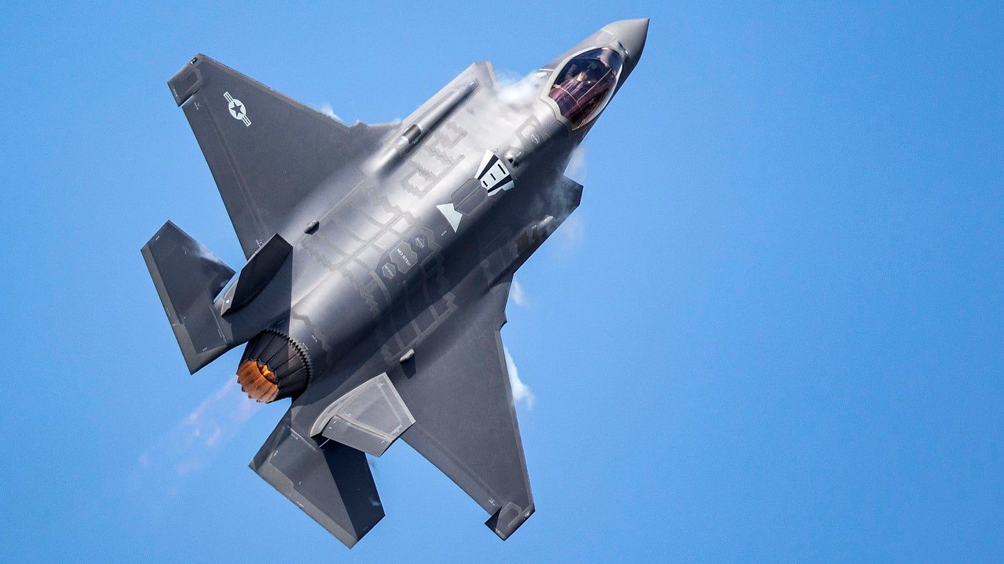 Ескадрилью винищувачів F-35A вперше розмістять за межами США