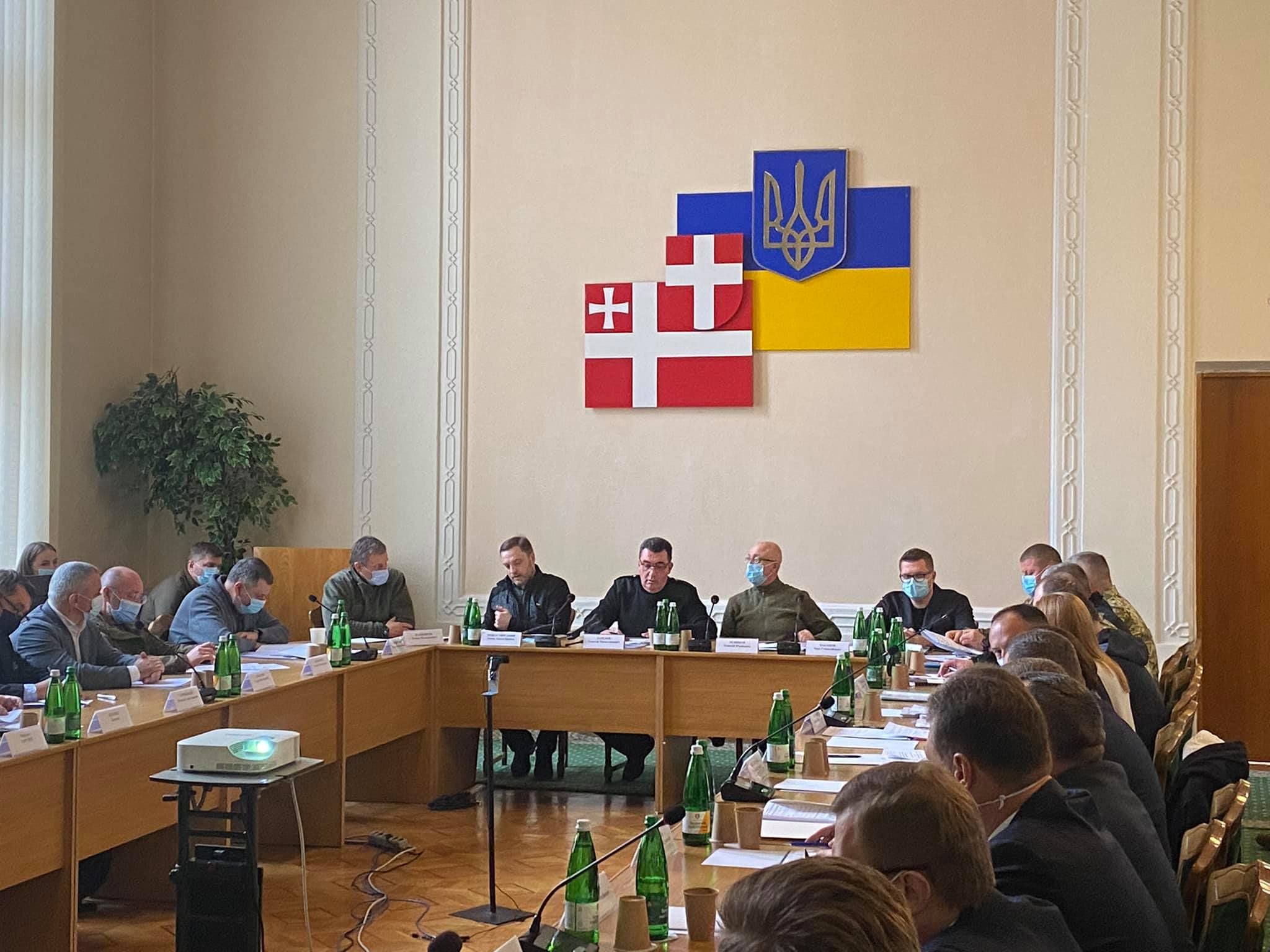 Секретар РНБО Данілов провів нараду в Луцьку щодо міграційної кризи