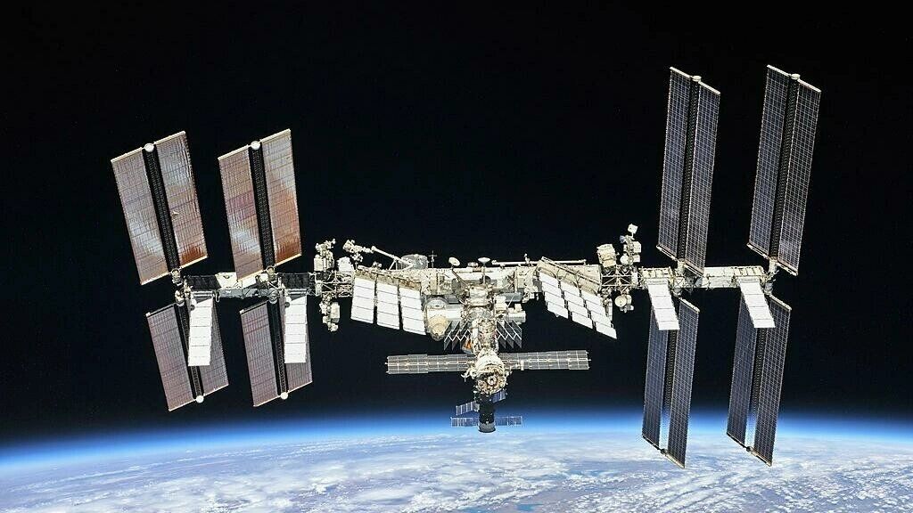 Росія випробувала протисупутникову зброю і ледь не вивела з ладу Міжнародну космічну станцію