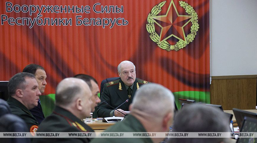 Лукашенко зажадав від Заходу фактів щодо нападу РФ на Україну