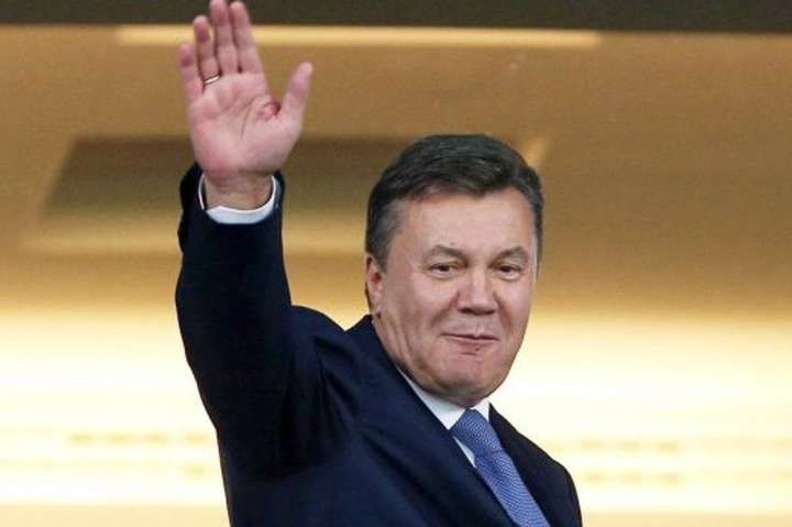 Януковичу явно не повезло з консультантами.