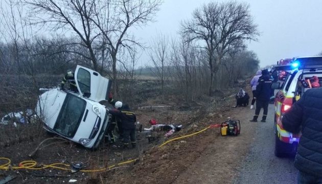 Під Старобільськом на Луганщині перекинулася маршрутка: загинув пасажир