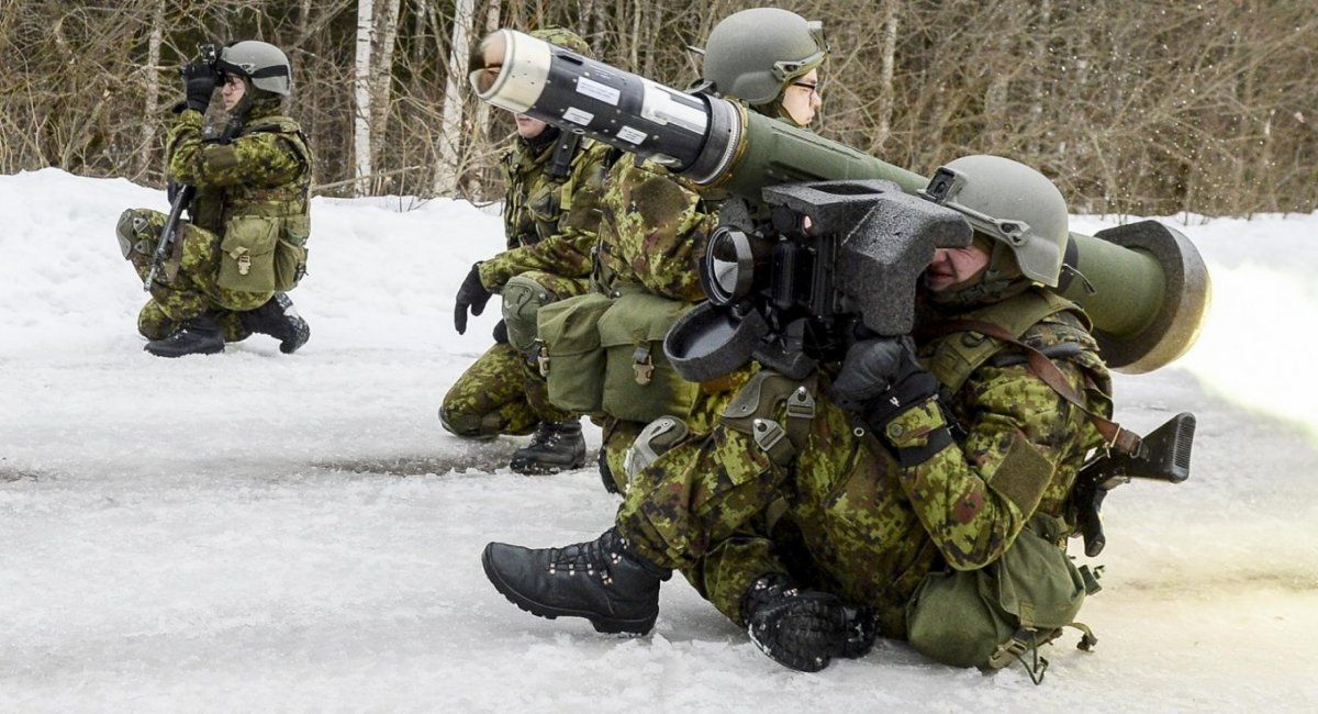 Розрахунки ПТРК Javelin армії Естонії.