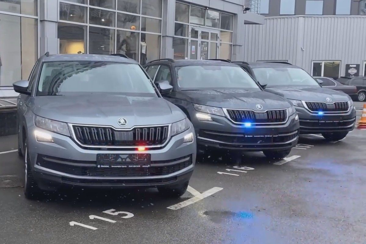 Поліцейські автомобілі-«фантоми» - чималий "сюрприз" від правоохоронців для автолюбителів.