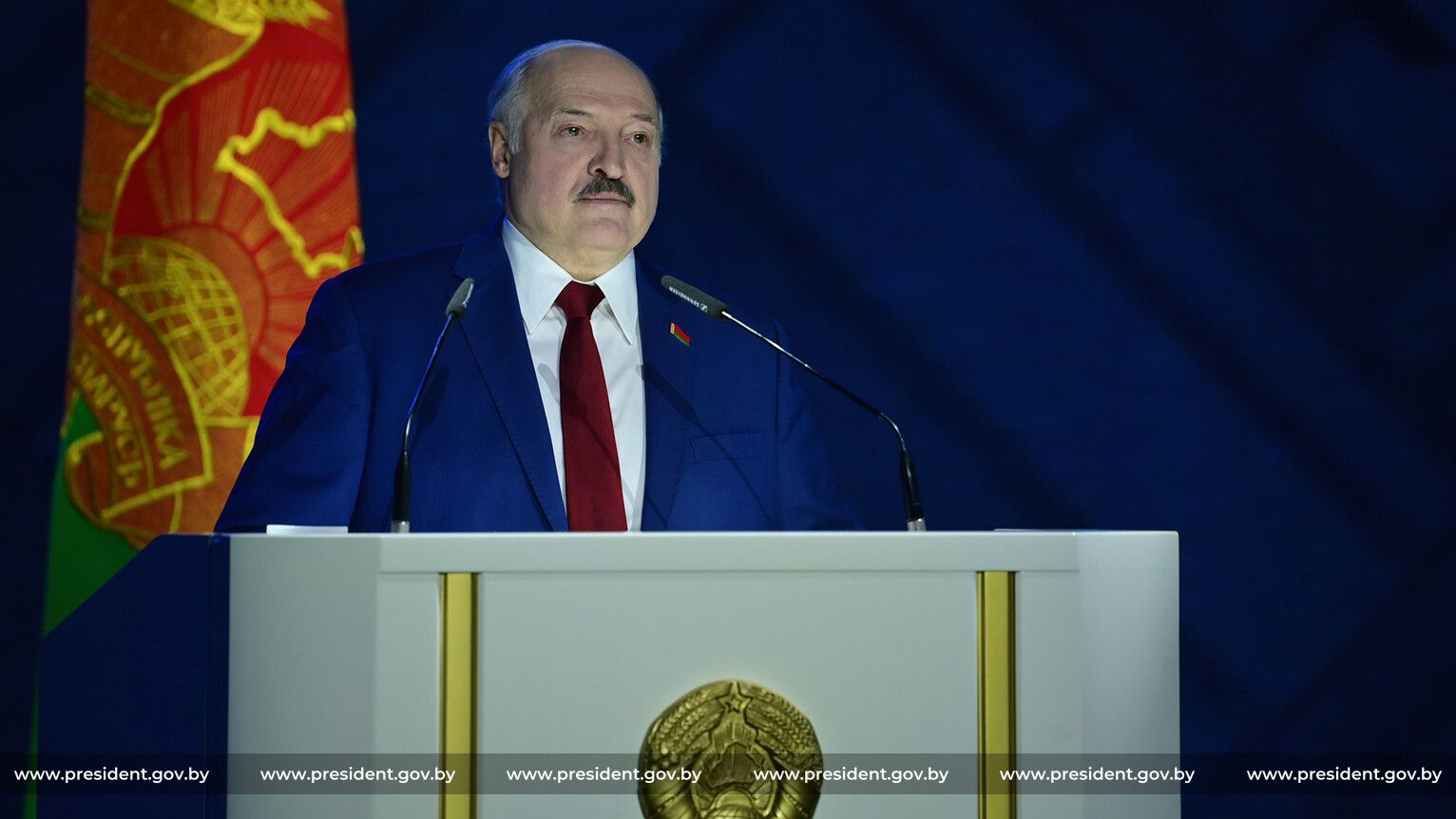 Лукашенко повідомив у якому випадку воюватимуть: якщо нападуть на них або на їхнього союзника — Росію