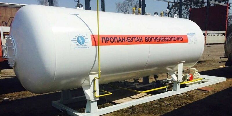 В Україні призупиняють роботу всі станції найбільшої мережі газових заправок