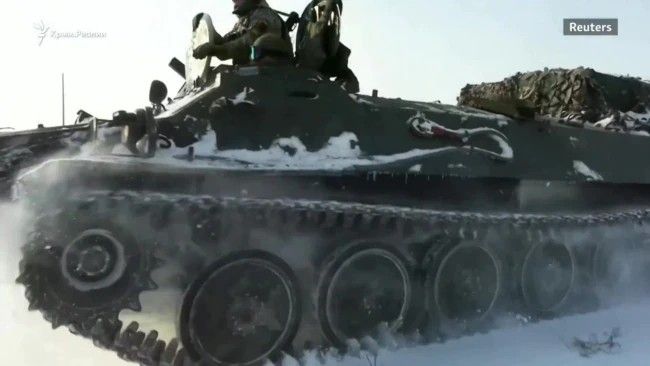 Поблизу Криму українські військові провели танкові навчання