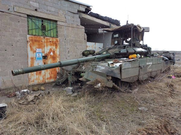 Вороги покидали техніку і повтікали до лісу в напрямку Бєлгорода