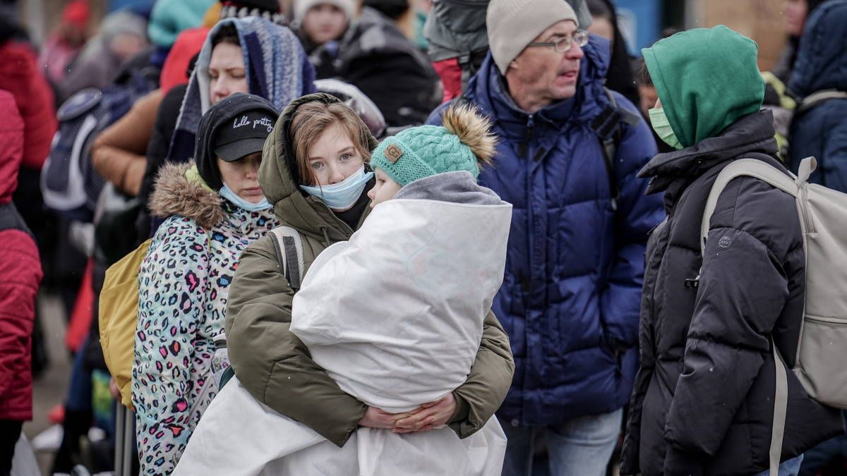 Сьогодні працюватимуть дев’ять гуманітарних коридорів — Верещук