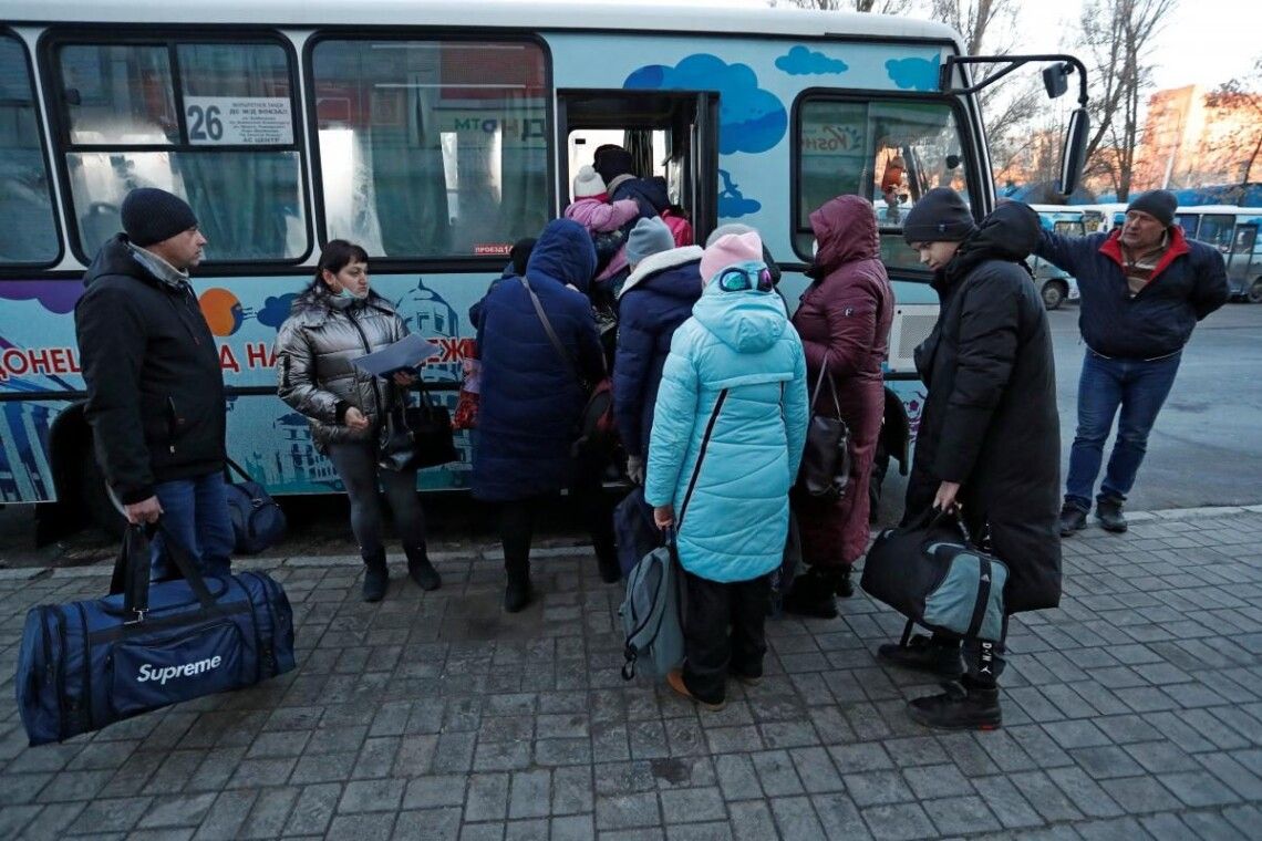 Мешканців Харківщини, Донеччини і Луганщини закликають евакуюватися