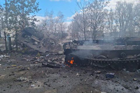 У Маріуполі «Азов» за дві доби знищив чимало ворожої бронетехніки