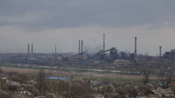 ЗСУ утримують "Азовсталь" та завдають удари по позиціях росіян на Луганщині