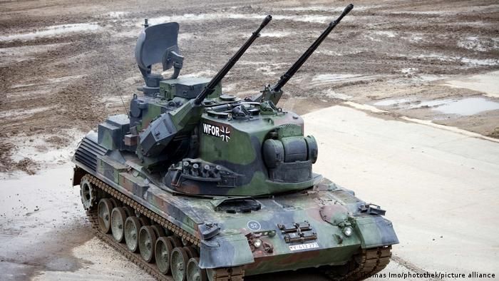 Німеччина має намір постачати Україні такі зенітні машини типу Gepard.