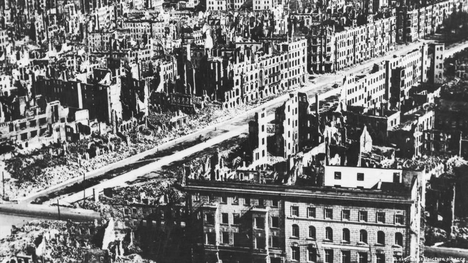 Дрезден після бомбардувань у 1945 році.