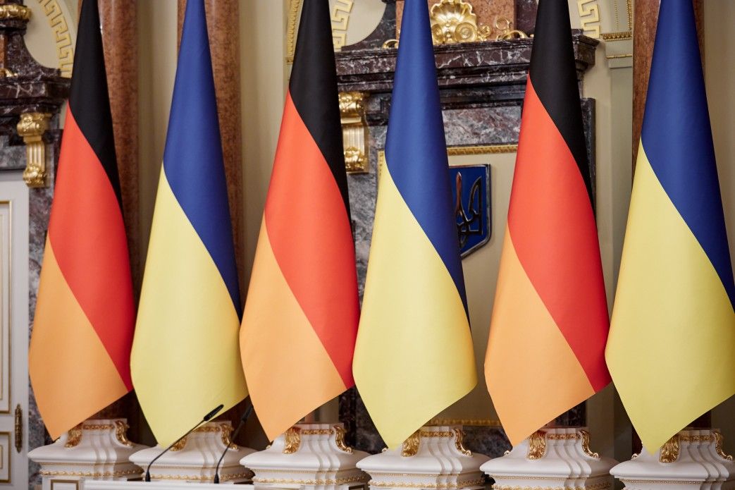 Прапор України у Берліні перебуває під скандальною забороною 8-9 травня.