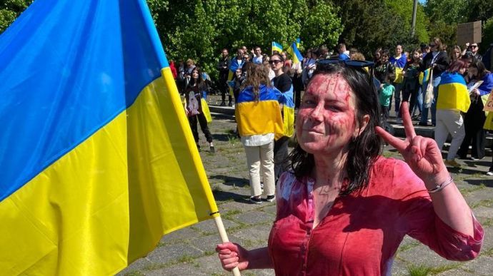 Журналістка Ірина Земляна отримала 700 погроз після антиросійської акції у Варшаві