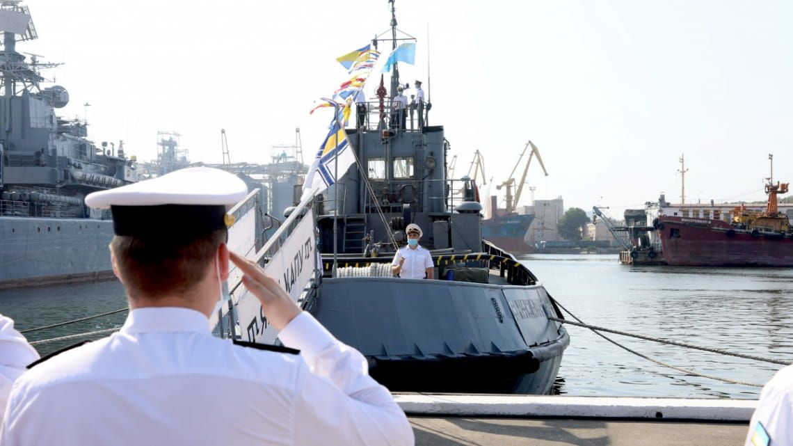 На Чорному морі флот рф відкинуто на 100 км від берегів України