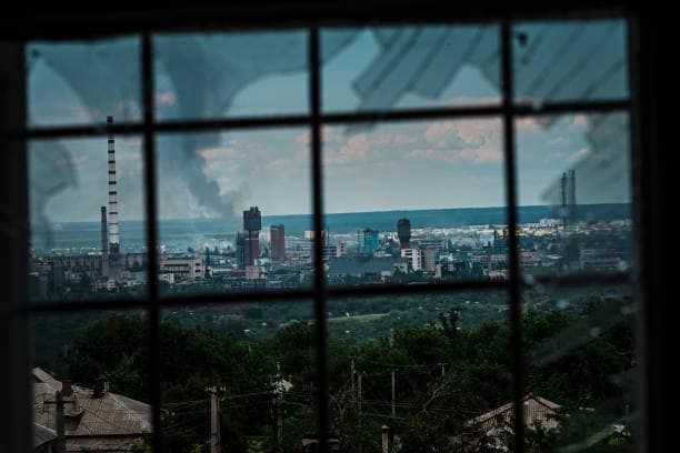 Евакуація сотень цивільних з сіверодонецького «Азоту» неможлива - Гайдай