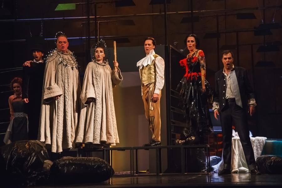 Опера як опір: Київський театр на Контрактовій площі відзначив 40-ліття