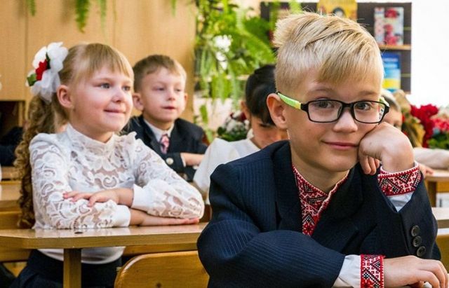 Загалом польська система освіти у вересні готується до прийому 400 тисяч школярів з України.