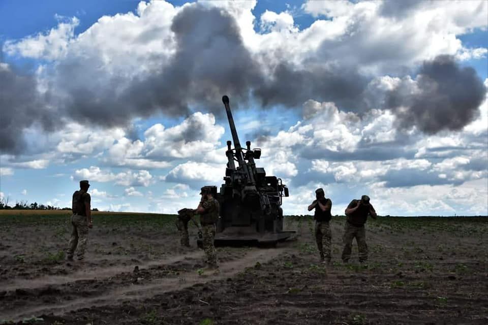 Українські бійці тримають оборону.