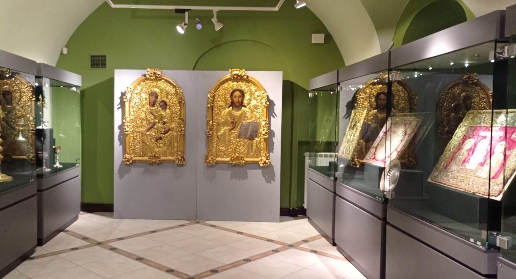 Подорож у добу Мазепи: скарбницю Національного музею історії України привідкриють для відвідувачів