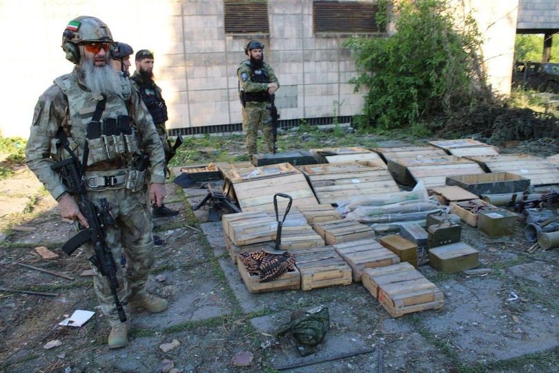 Кадирівці зруйнували мечеть, убили щонайменше 20 людей і хотіли звинуватити в скоєному українських військових