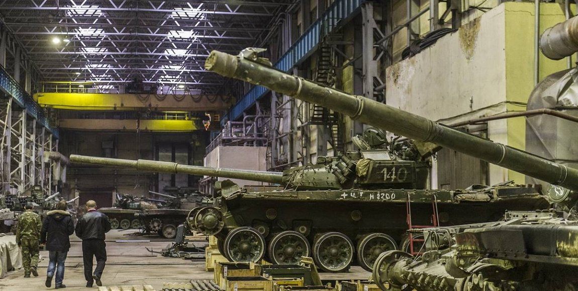 Росія готується до тривалої війни й намагається перезапустити оборонну промисловість