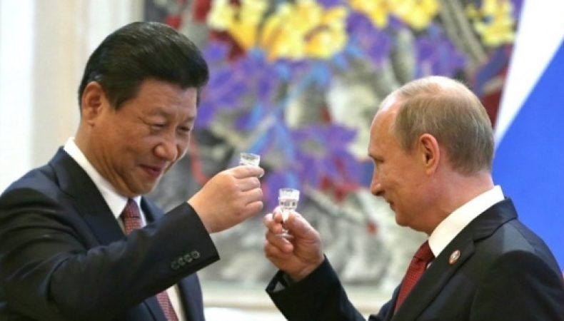 Китайський лідер Сі Цзіньпін цього тижня проведе зустріч із російським диктатором путіним в Узбекистані.
