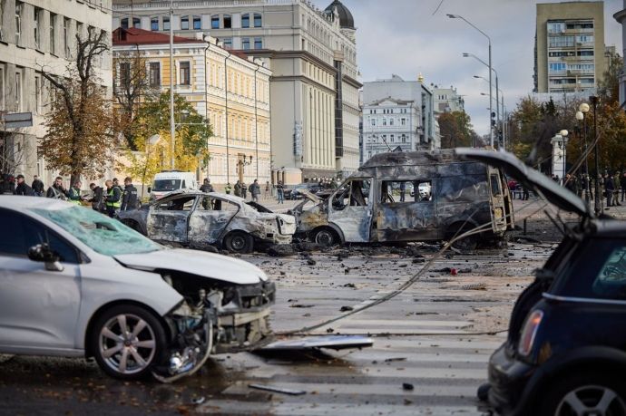 Центр Києва після повітряної атаки рашистів 10 жовтня.