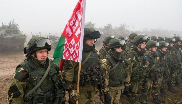 Лукашенко оголосив перевірку білоруської армії