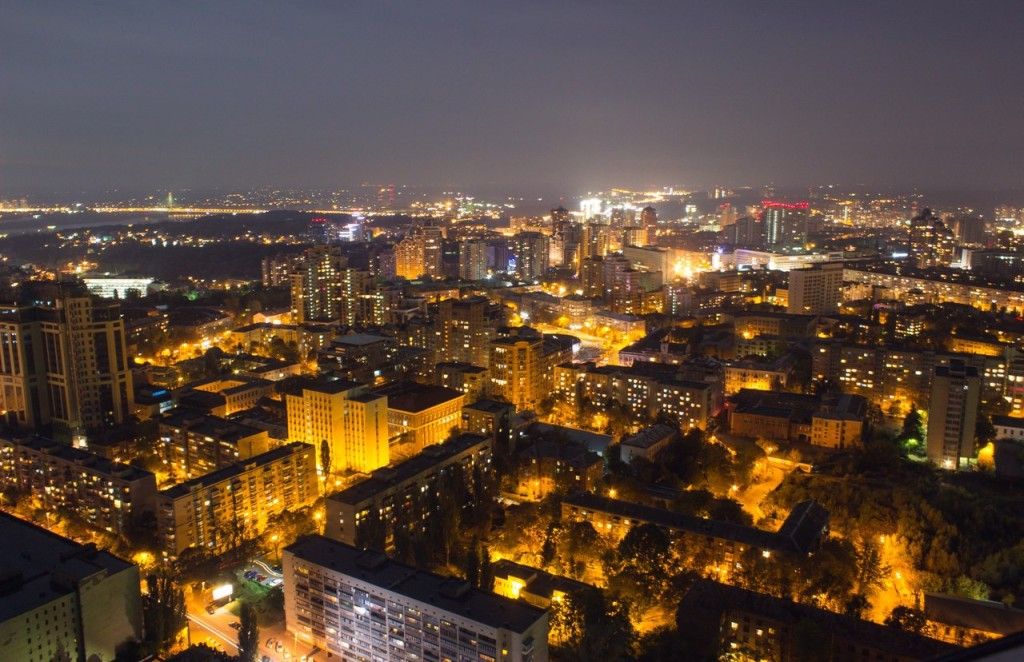 В містах України 20 жовтня буде обмежене використання вуличного освітлення.