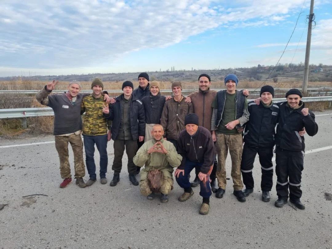 З полону повернуто ще 107 українських захисників
