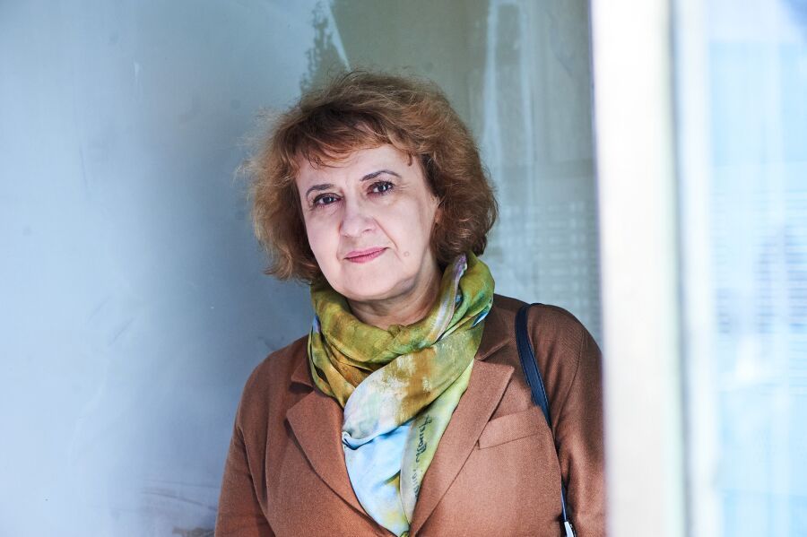Оксана Забужко стала першою українкою, яка отримала польську премію імені Станіслава Вінценза.