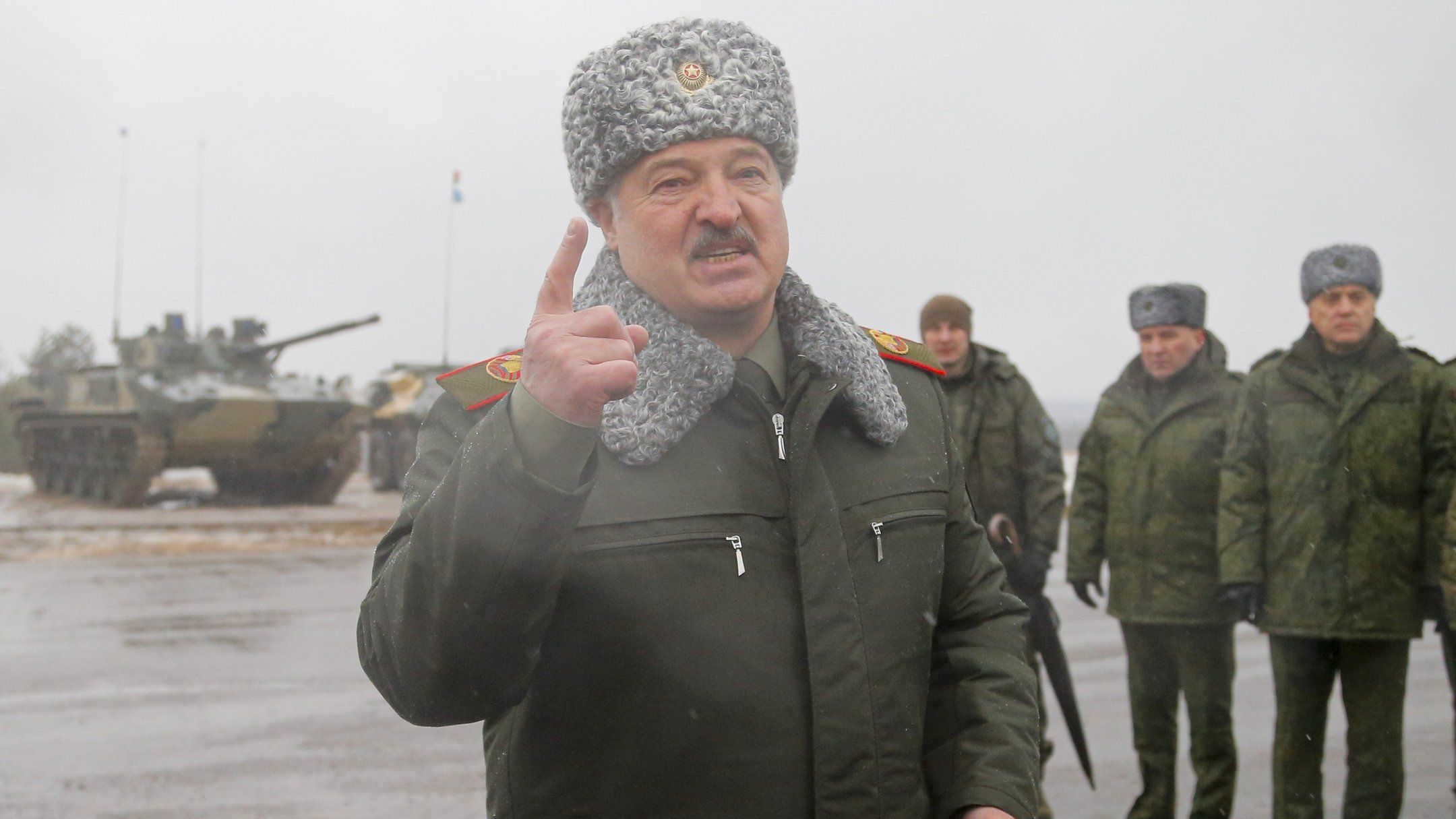 Військові Білорусі, які «тренувалися» поблизу українських кордонів, повертаються назад