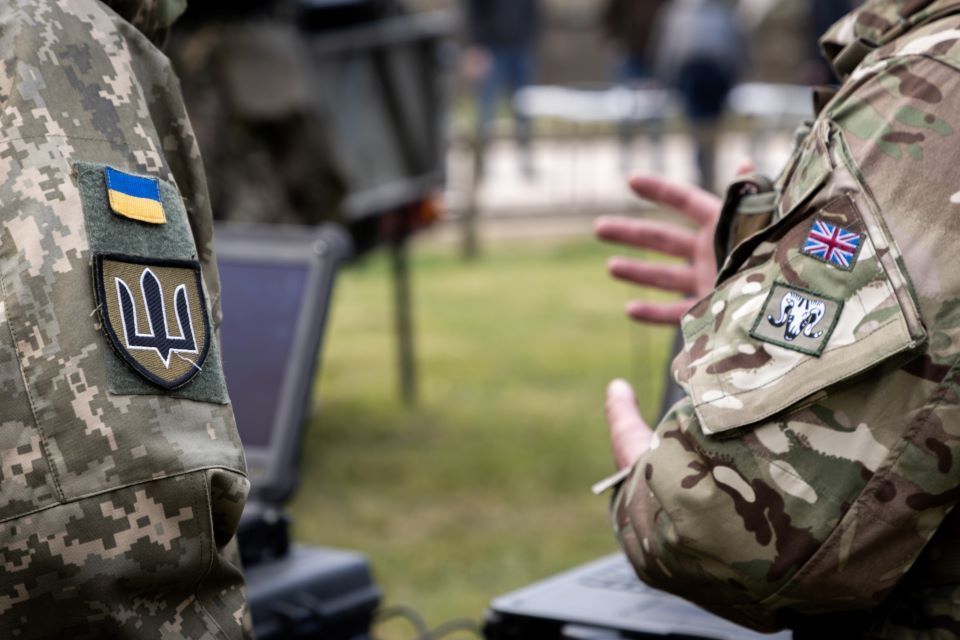 20 тисяч українських військових пройдуть вишкіл у Британії – Воллес
